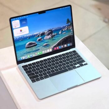 BRAND NEW 2025 MACBOOK AIR M4
